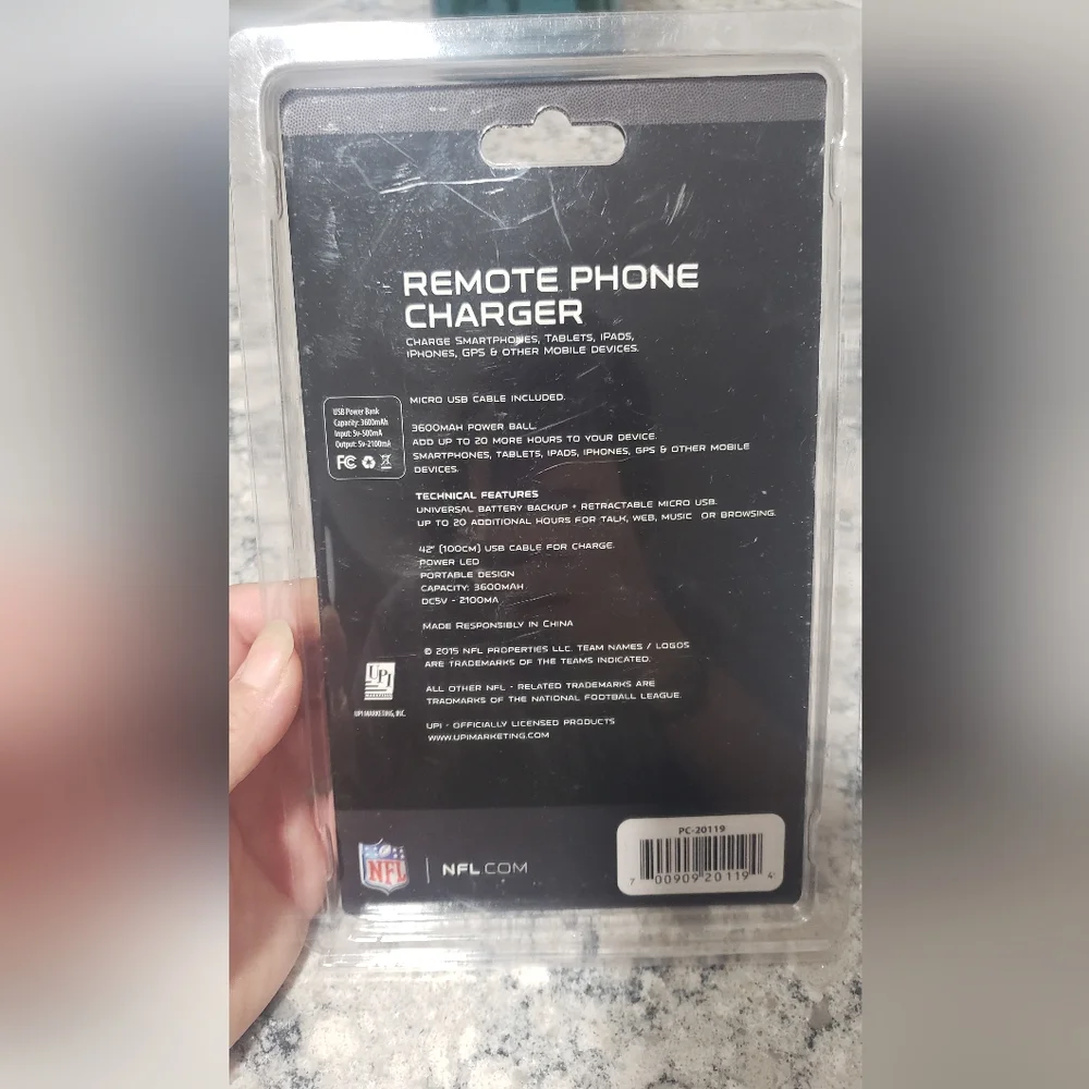 NEW Remote Phone Charger, USB Power bank Capacity: (3600mAh)